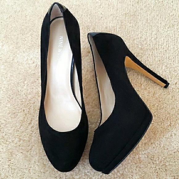 NEW! Nine West "Heartbeat" Black Suede Platform Pump (10) - Picture 2 of 7
